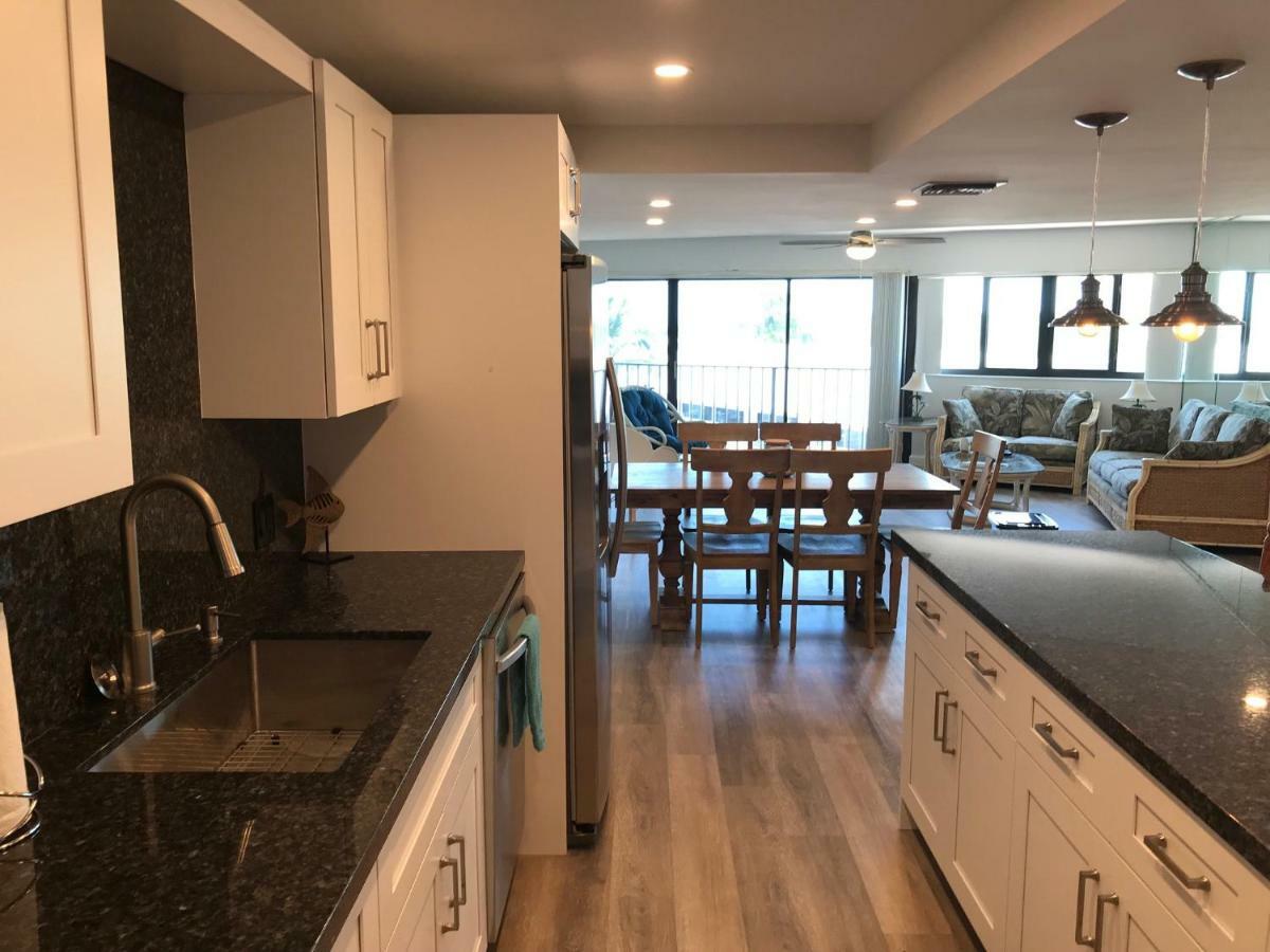 Licensed Mgr - Modern Oceanfront Condo! Beautiful Ocean Views! Beach Resort! 2 King Beds! Key Largo Buitenkant foto